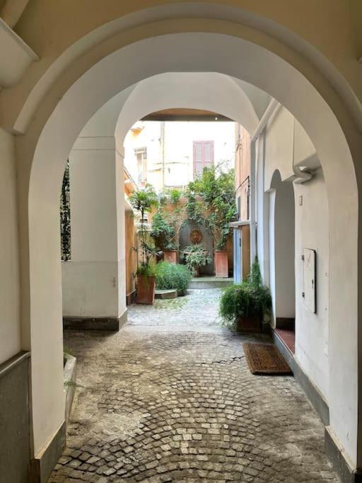Lovely Apartment In Via Della Scala, Trastevere Rom Exterior foto