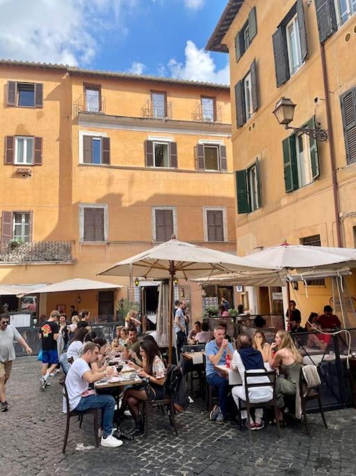 Lovely Apartment In Via Della Scala, Trastevere Rom Exterior foto