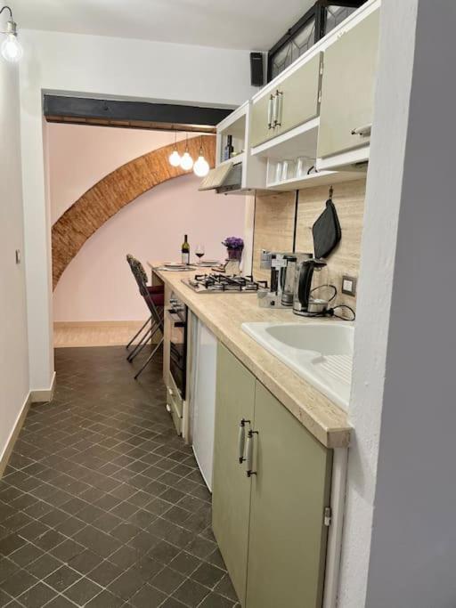Lovely Apartment In Via Della Scala, Trastevere Rom Exterior foto